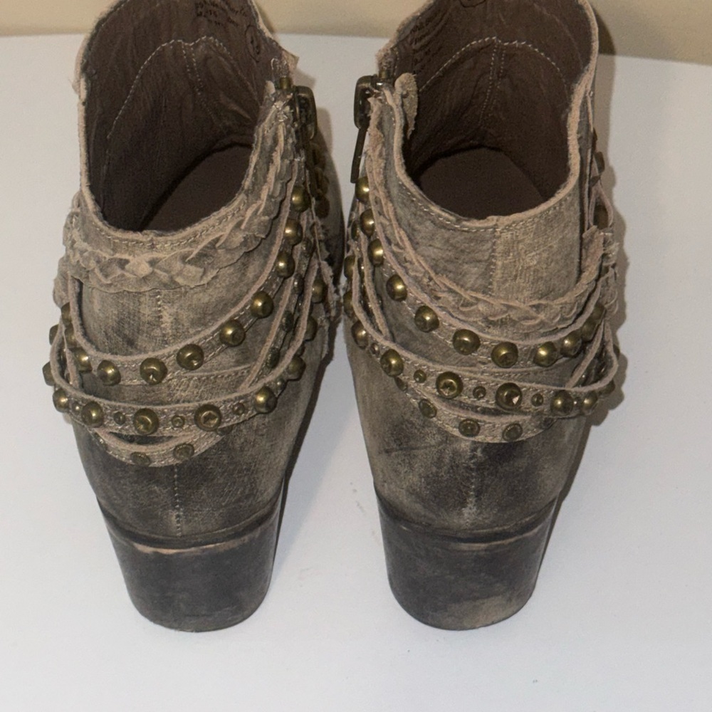 Naughty Monkey Studded Leather Ankle Boots Women’s 9.5 Boho Western Moto - Picture 5 of 10